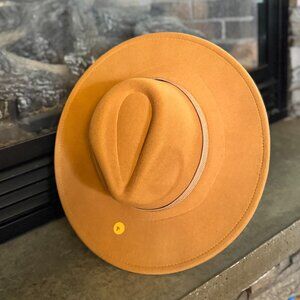 Official Forever21 - Hat - M/L